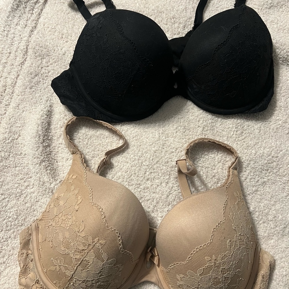 36 C Victoria’s Secret bras